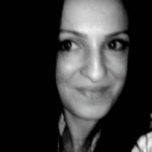 Meet your Posher, Elizabeth